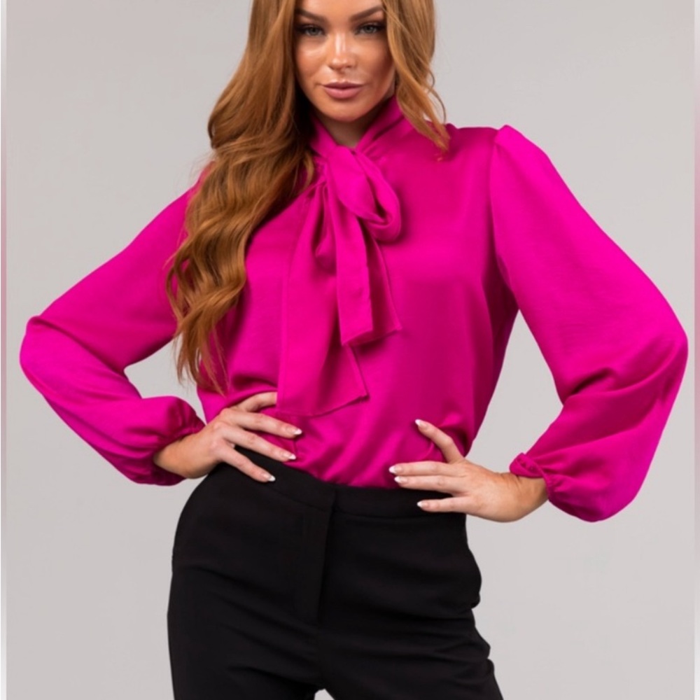 Blouse bundle.   Medium.  5 tops